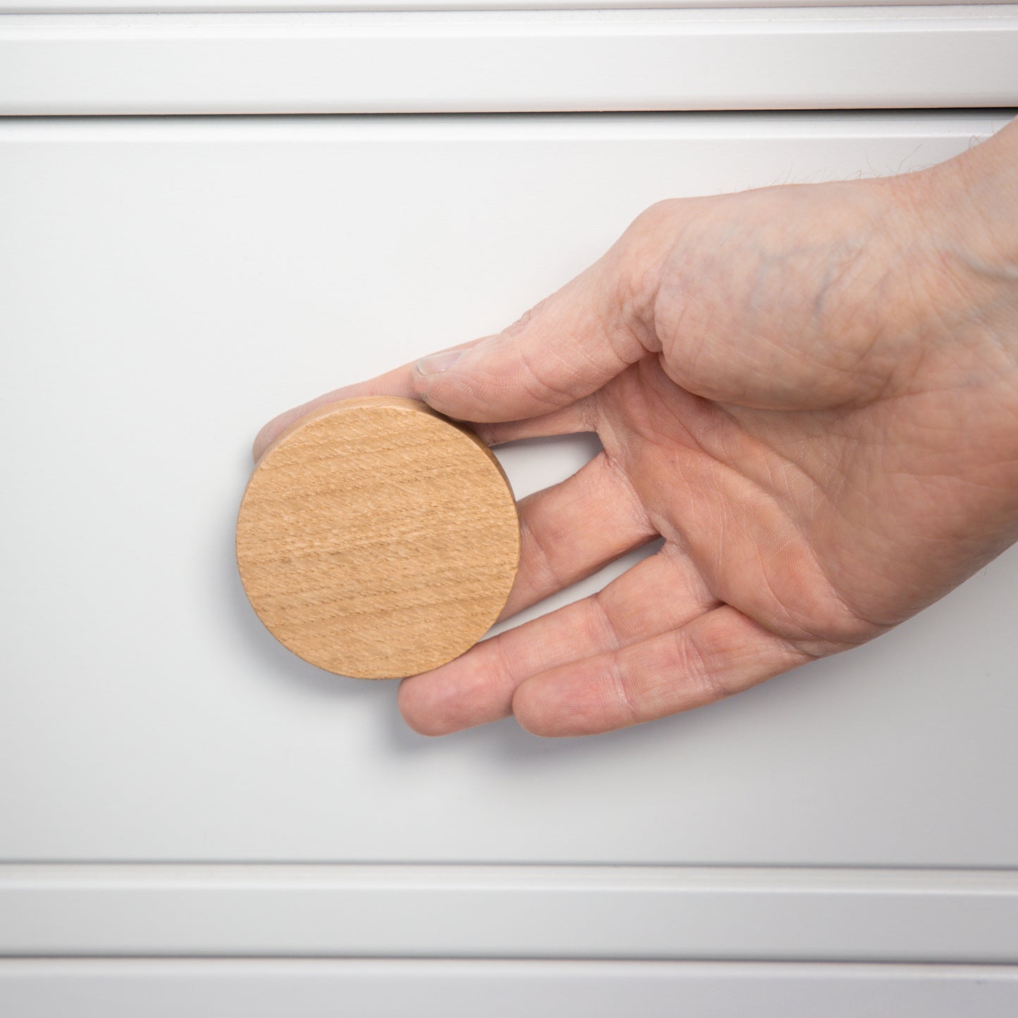 Solid Oak Round Knob