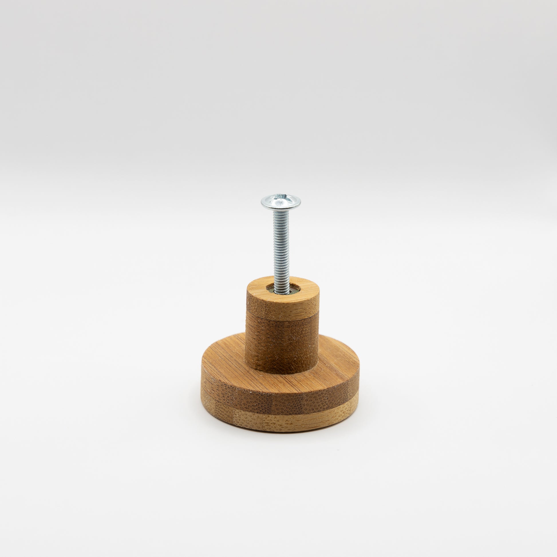 Round Bamboo Knob