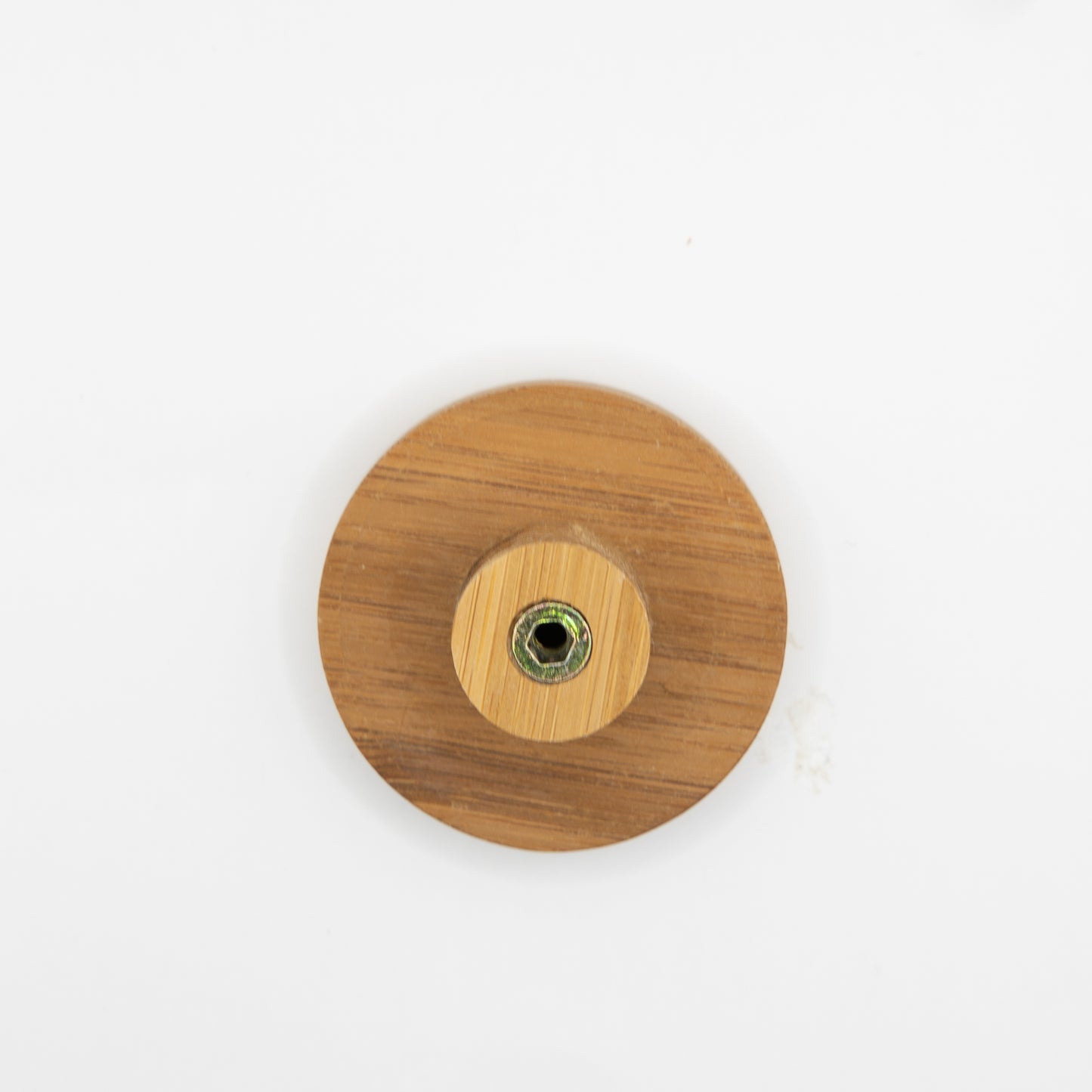 Round Bamboo Knob