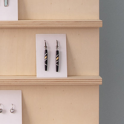 earring shelving display