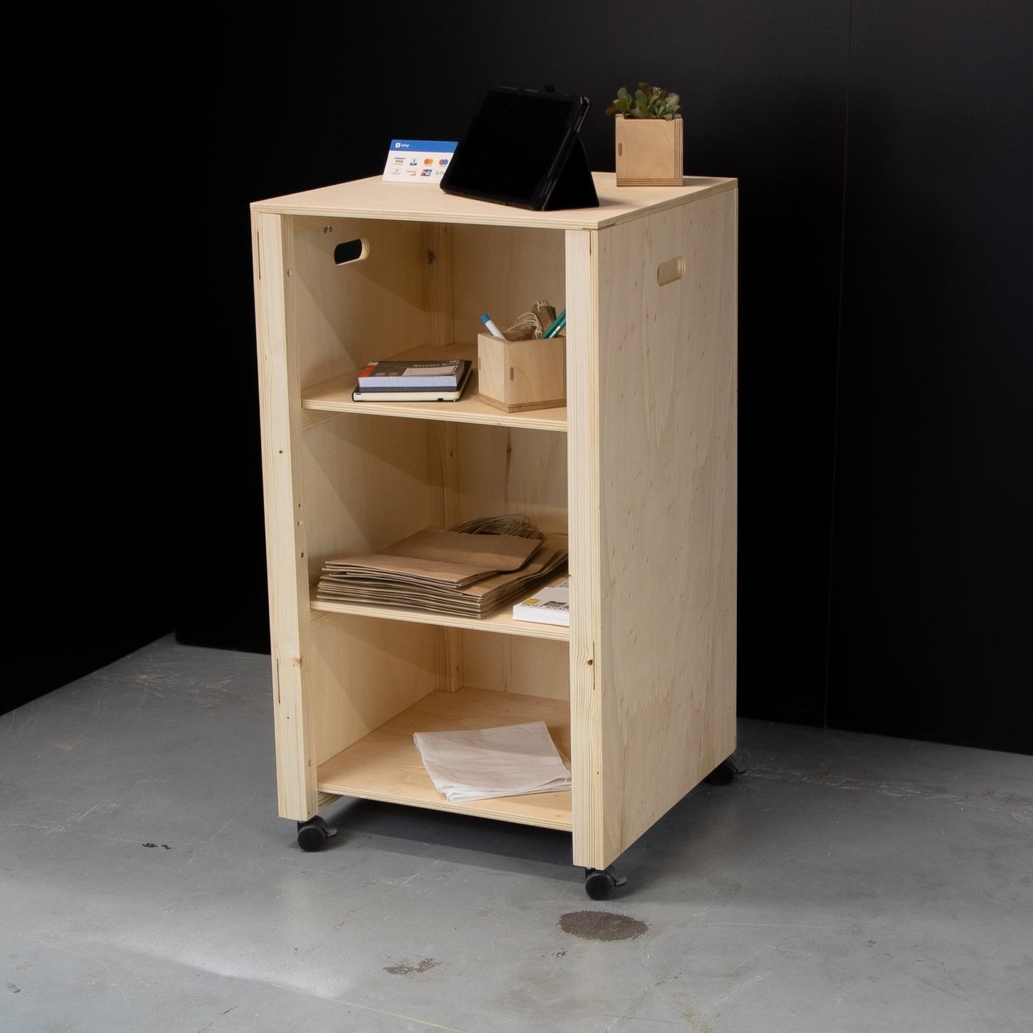 Pop-up Retail Till Counter Stand with Shelving