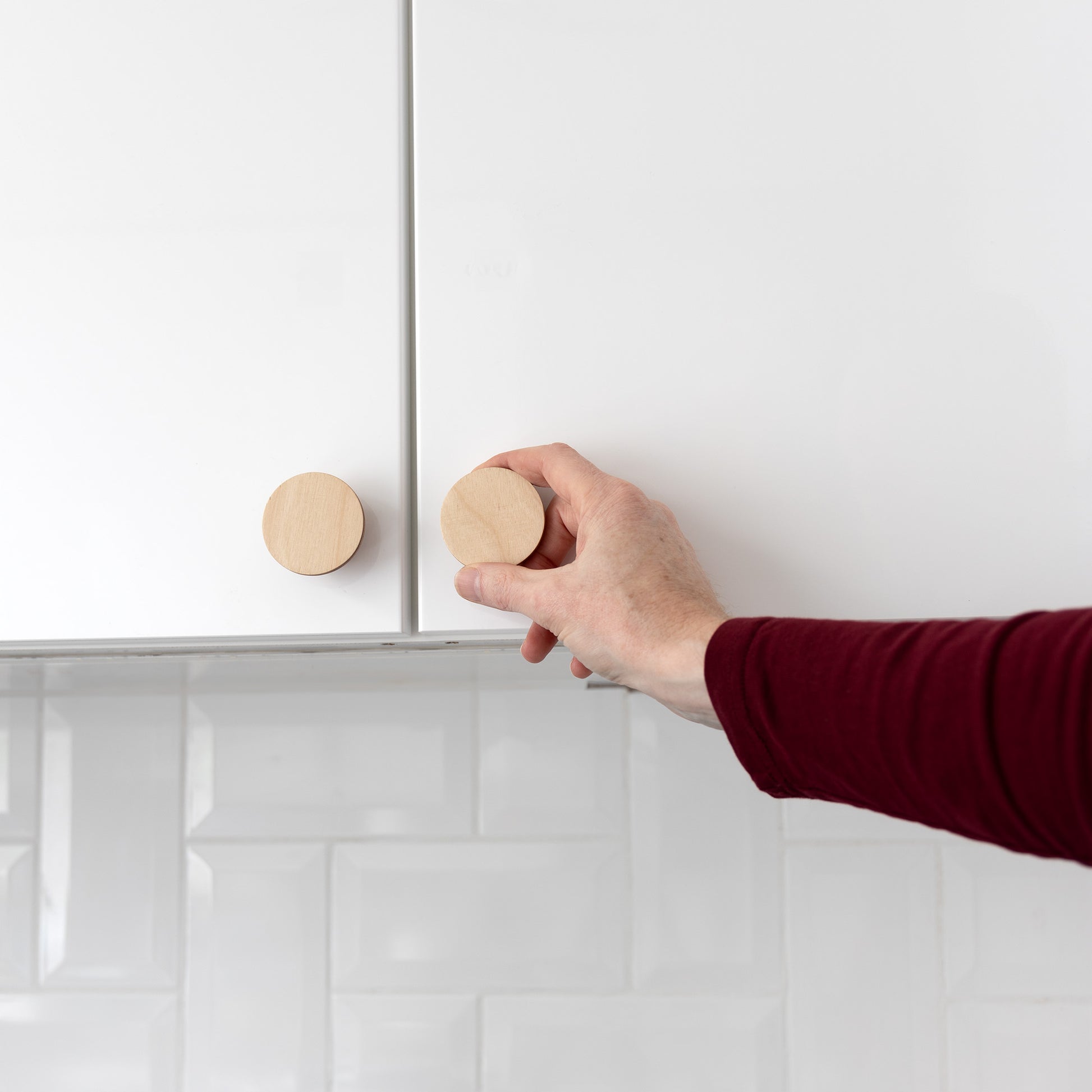 Kitchen Cabinet Plywood Knobs